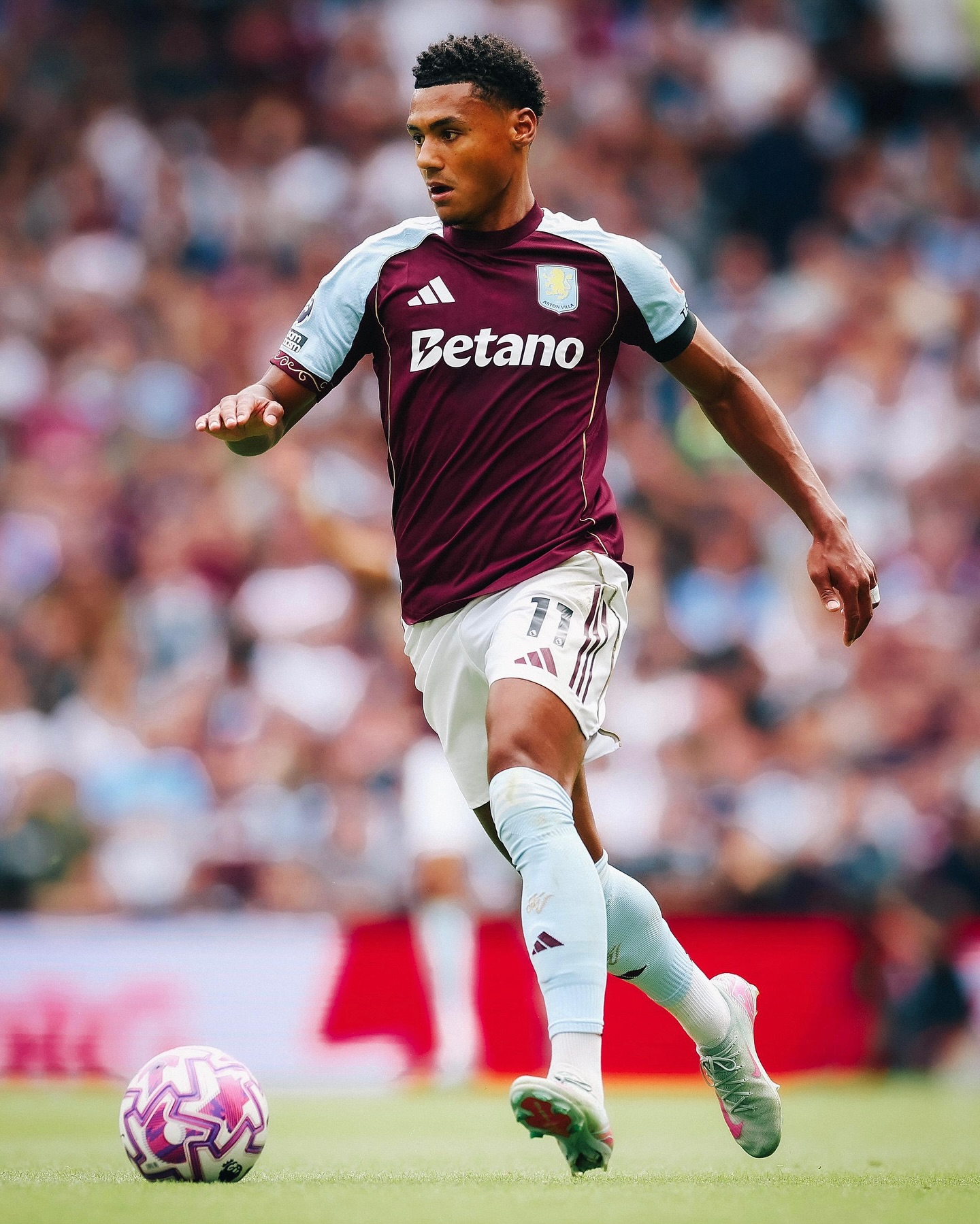 Fakta Menarik Seputar Ollie Watkins