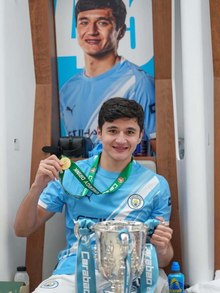 Performa  Khusanov Manchester City