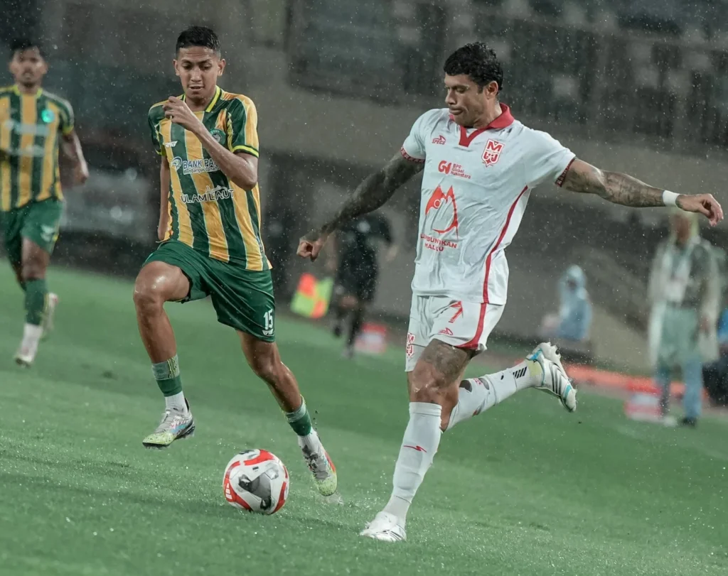 Skor Pertandingan PSBS Biak vs Malut United