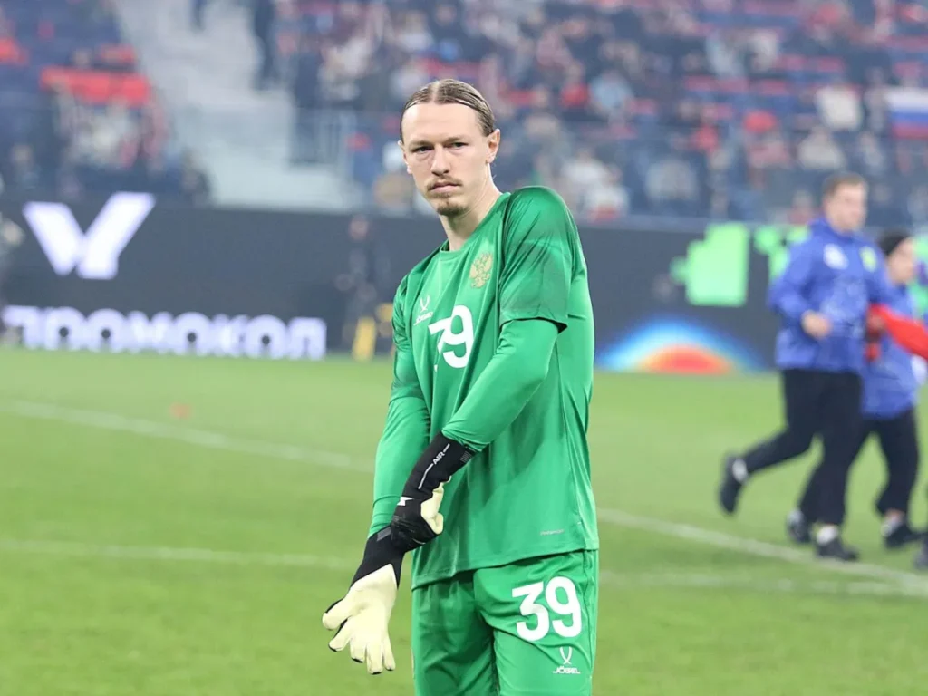 Latar Belakang Matvey Safonov