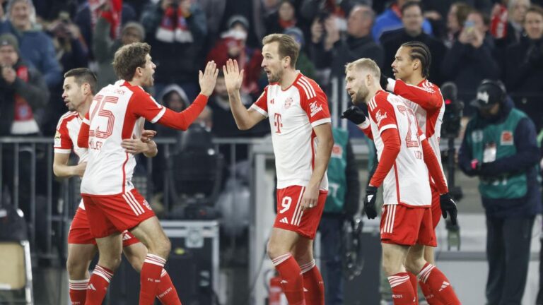 Bayern Munchen vs Stuttgart