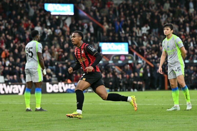 Manchester City melawan AFC Bournemouth
