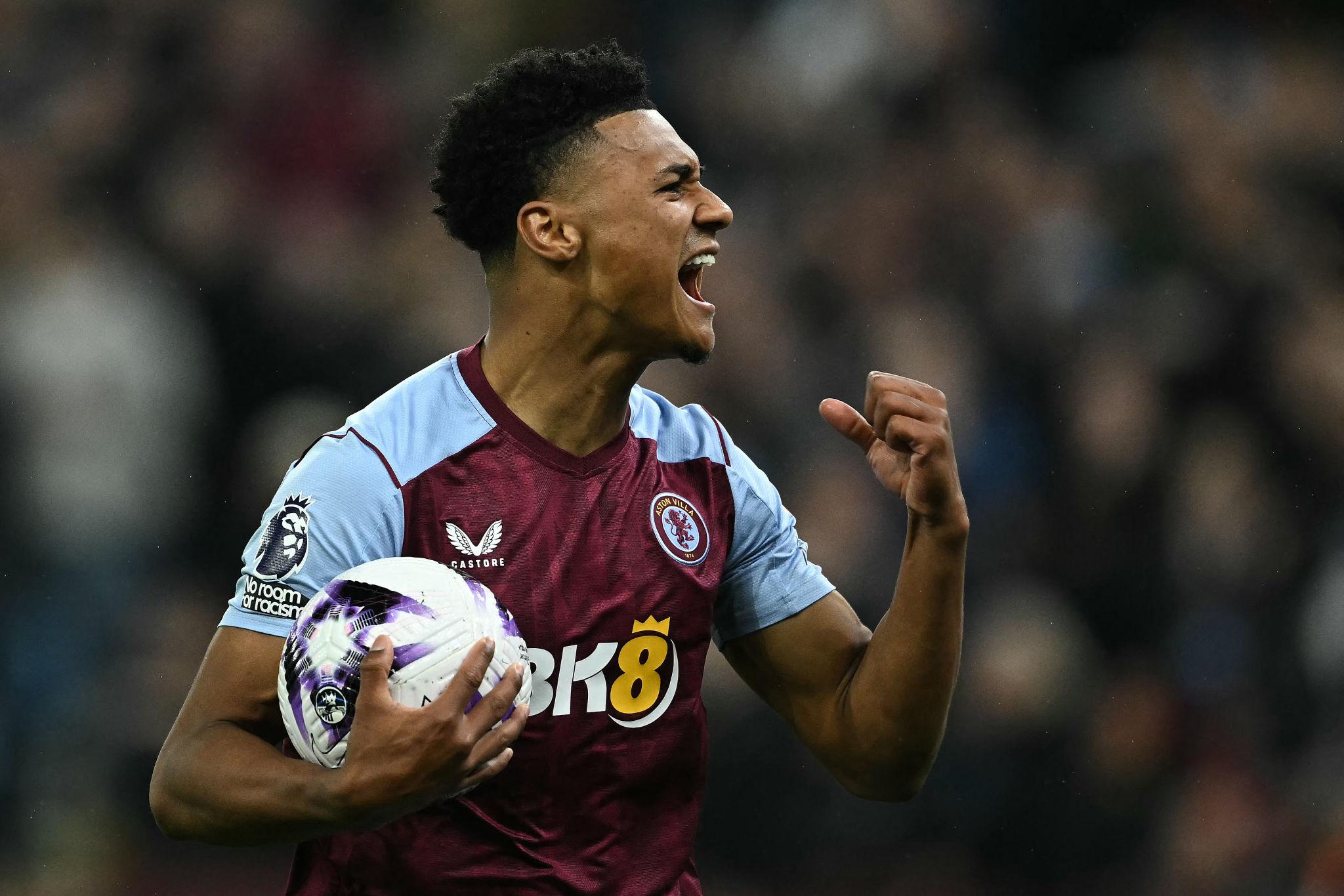 Aston Villa Hancurkan Liverpool 4-2
