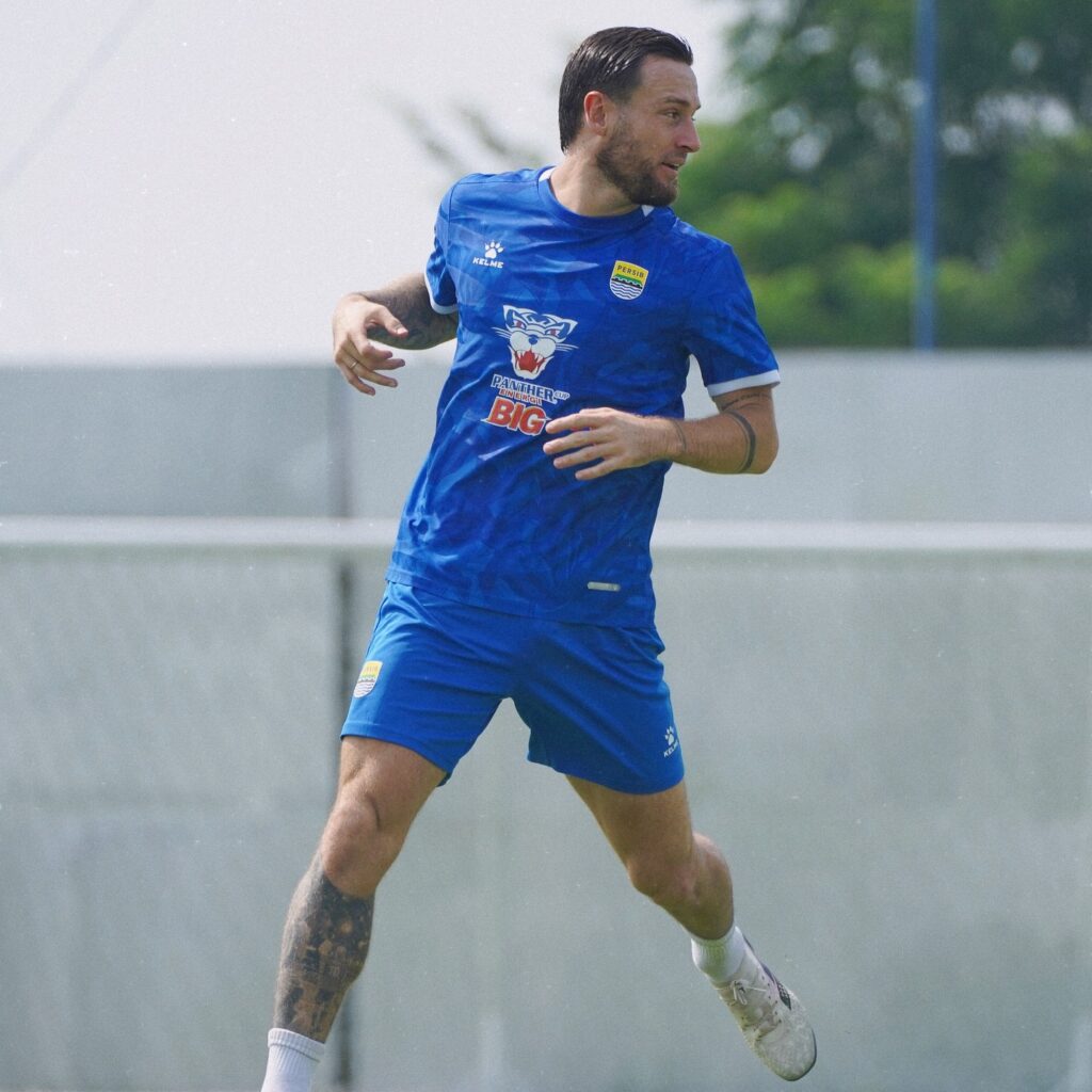 Biodata Lengkap Marc Klok