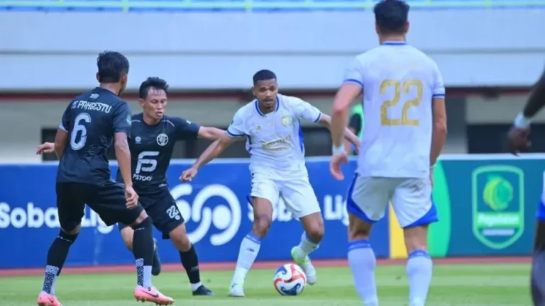 Kalahkan Malut United 2-0 PSIM Jogja Melesat Naik