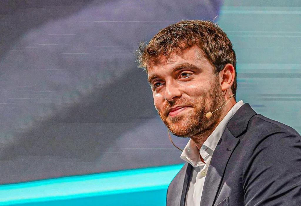 biodata Fabrizio Romano