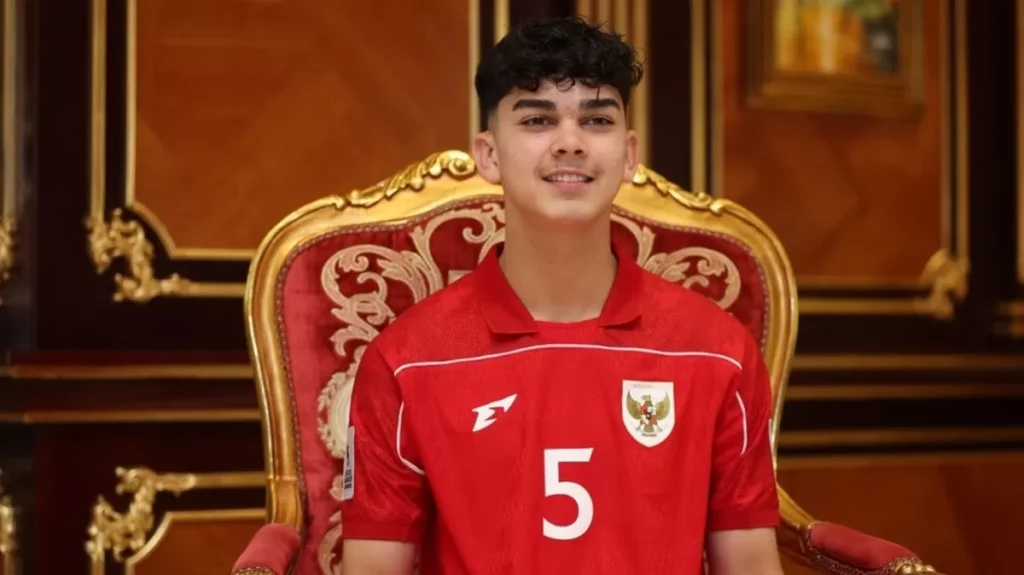 Mathew Baker Timnas Senior
