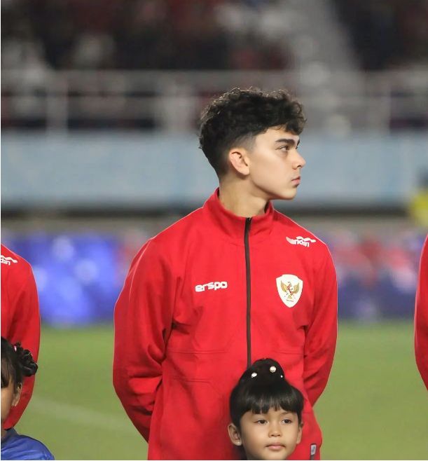 Kevin Diks Jadi Pembimbing untuk Baker