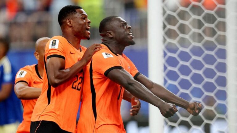 Belanda vs Swedia