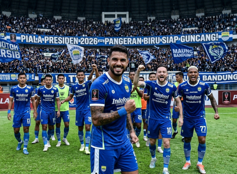 Berguinho dan Skuad Persib